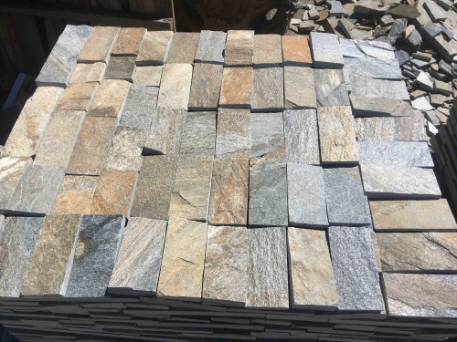 Плитка пилёная златолит Уральский для цоколя, отмостки купить в Рязанской области