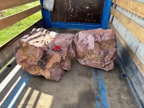Ландшафтные глыбы красно-фиолетовые 200-1000 килограмм купить в Рязанской области