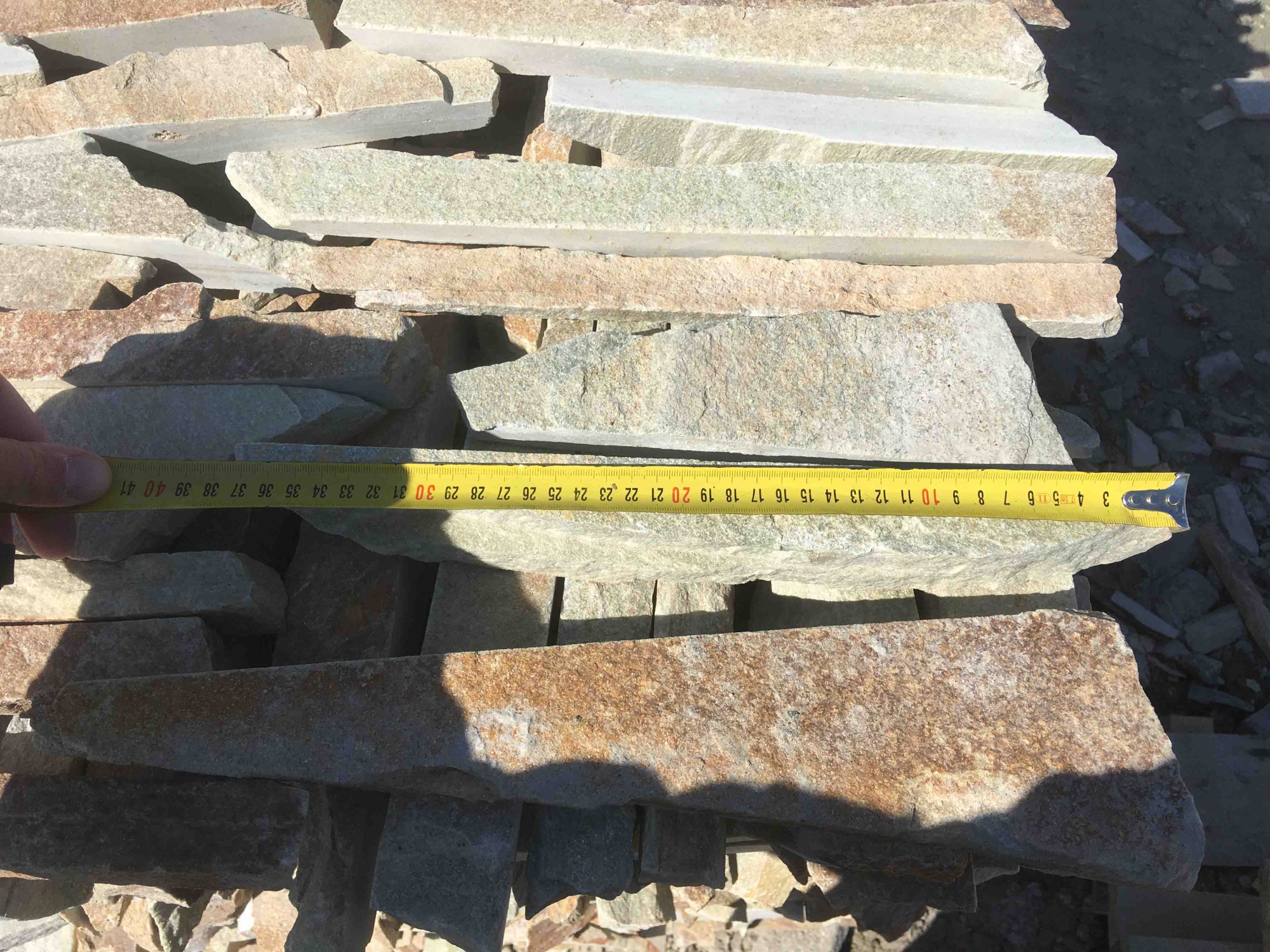 Горбушка златолит золотистый для облицовки купить в Рязанской области