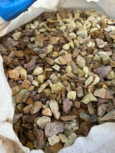 Златолит персиковый декоративная каменная крошка купить в Рязанской области