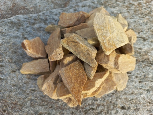 Златолит жёлтый декоративная каменная крошка купить в Рязанской области