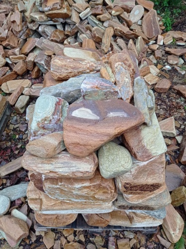 Златолит жёлтый, жёлто-зелёный глыбки и валуны для ланшафтного дизайна купить в Рязанской области