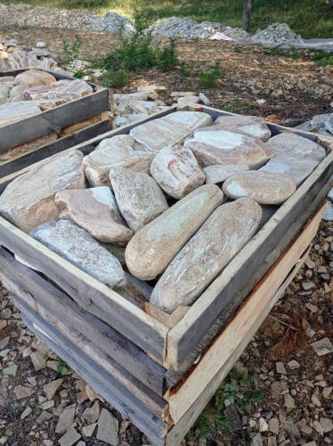 Златолит жёлтый, жёлто-зелёный глыбки и валуны для ланшафтного дизайна купить в Рязанской области