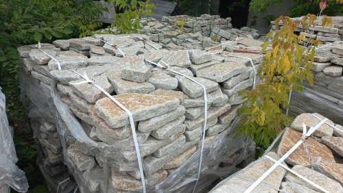 Гранитный плитняк галтованный для парковки купить в Рязанской области