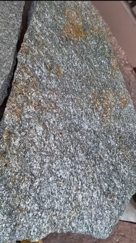 Плитняк златолит серебристый для цоколя, отмостки купить в Рязанской области