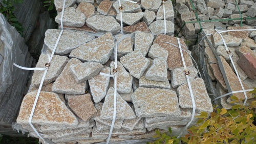 Гранитный плитняк галтованный для парковки купить в Рязанской области