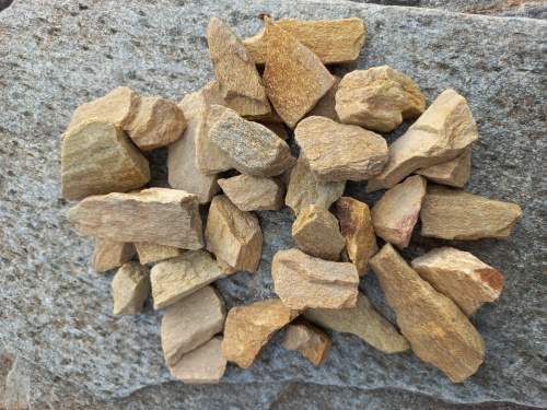 Златолит жёлтый декоративная каменная крошка купить в Рязанской области